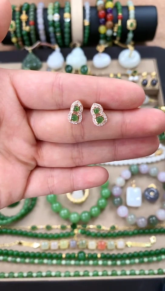 银S925镶嵌和田玉耳饰1