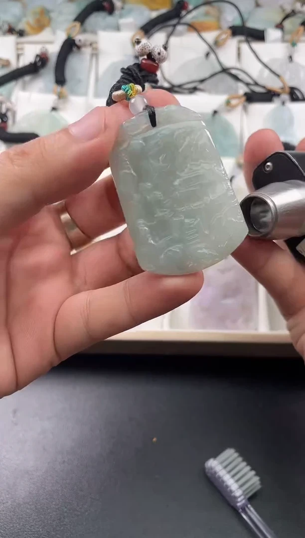 颈饰未镶嵌翡翠25/11/13/716