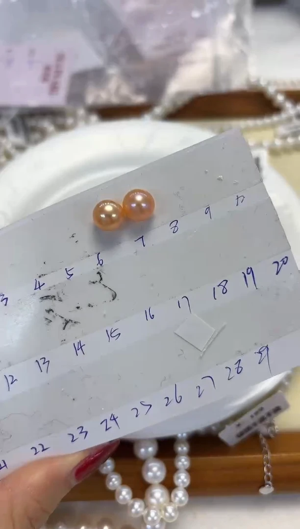 银S925镶嵌耳饰淡水珍珠娇*8MM左右