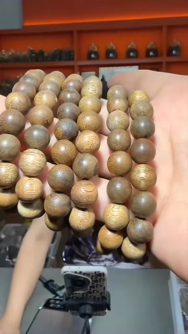 手串沉香69号柬埔寨1.1多样性发一