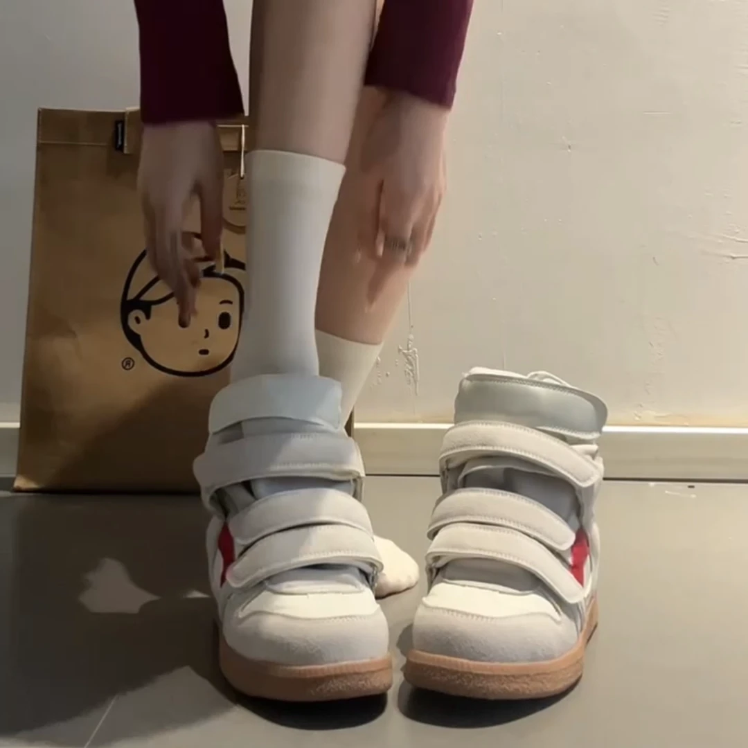 OJRZ时尚魔术贴高帮鞋2025秋冬新款女厚底内增高小个子百搭休闲鞋