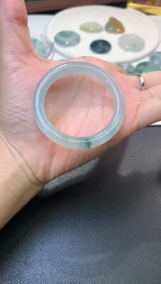 未镶嵌定制翡翠毛货