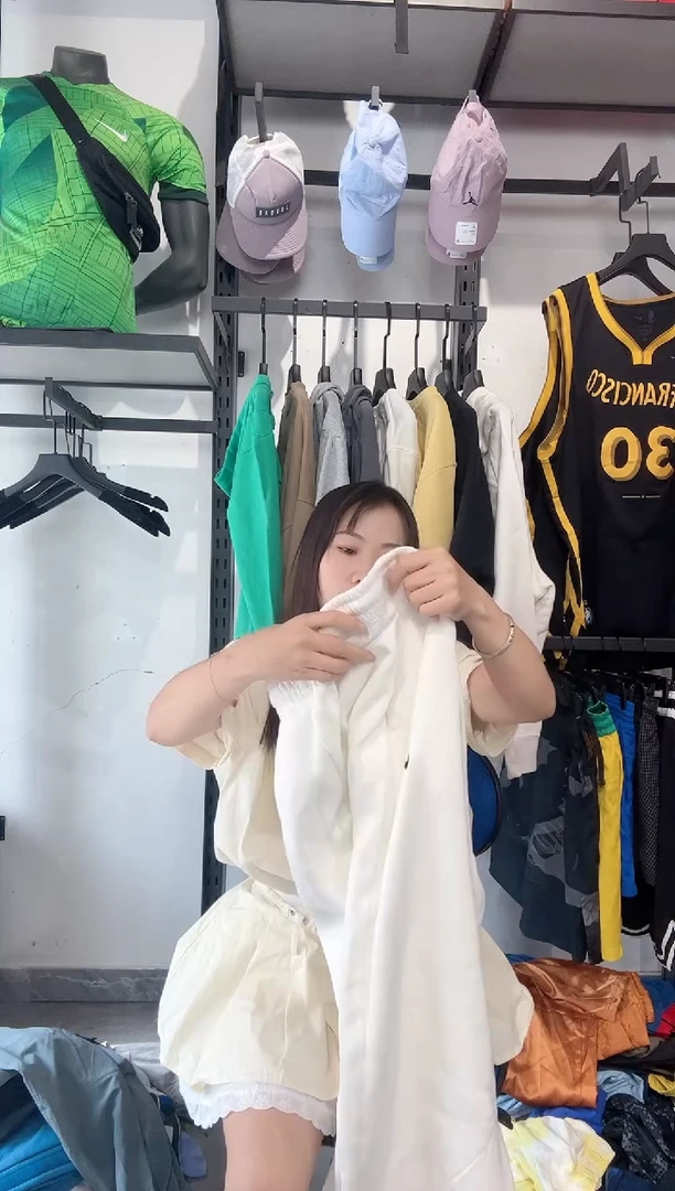 1338编码 瑕疵款直播间过款为准 尺码S