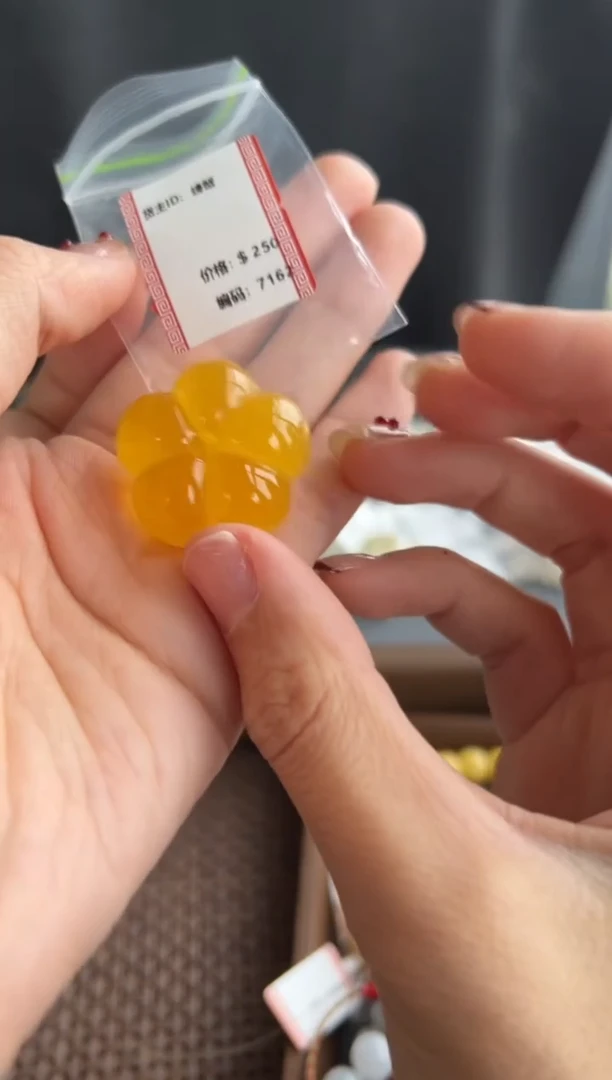 蜜蜡颈饰未镶嵌7162买断