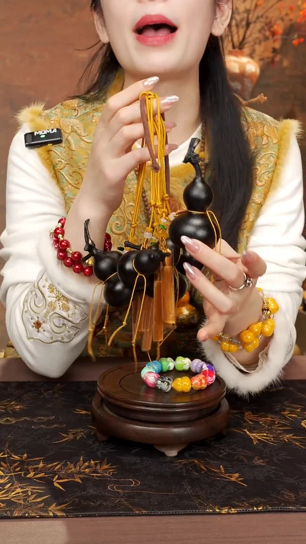 4--精品挂件小葫芦（随机发）9.9