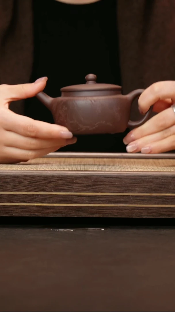 茶壶紫砂深井紫泥 桑扁刻绘