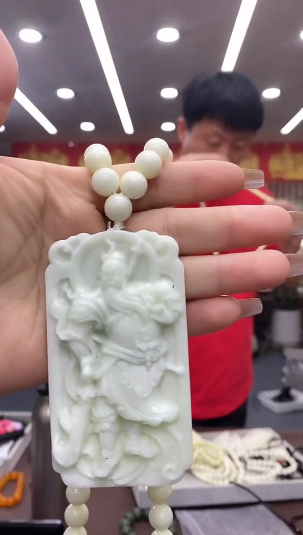 合金颈饰蓝田玉（蛇纹石化大理石玉）多样式发货随机发一