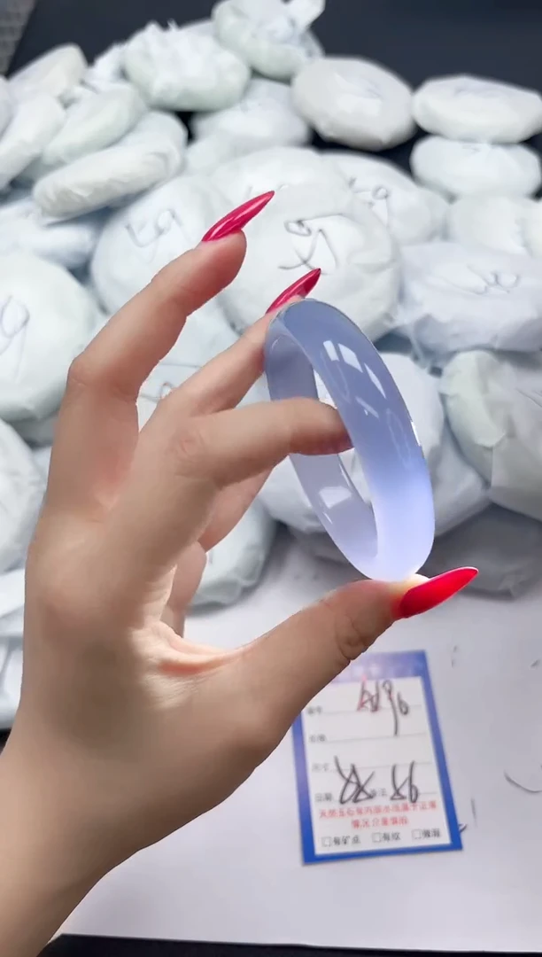 未镶嵌手镯石英质玉A190/5556