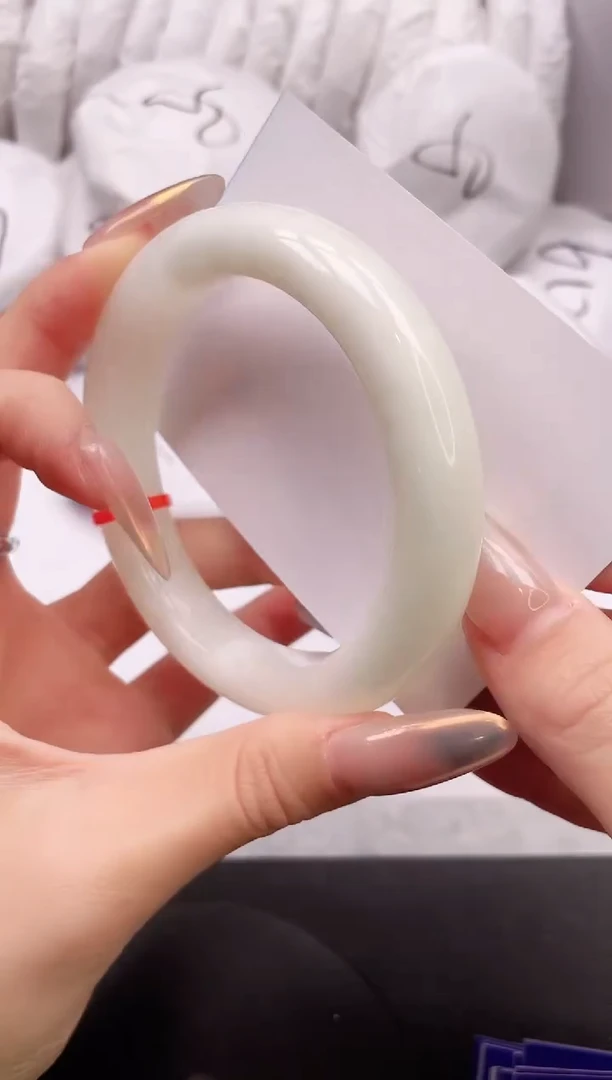 【闪购商品】和田玉手镯未镶嵌19L38-59