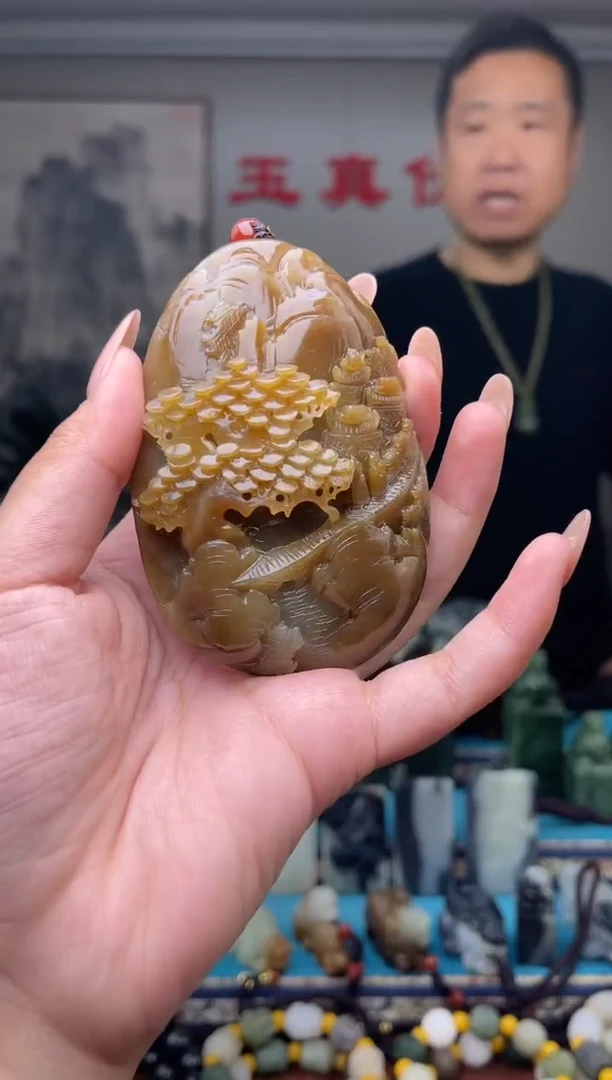 未镶嵌和田玉挂件1