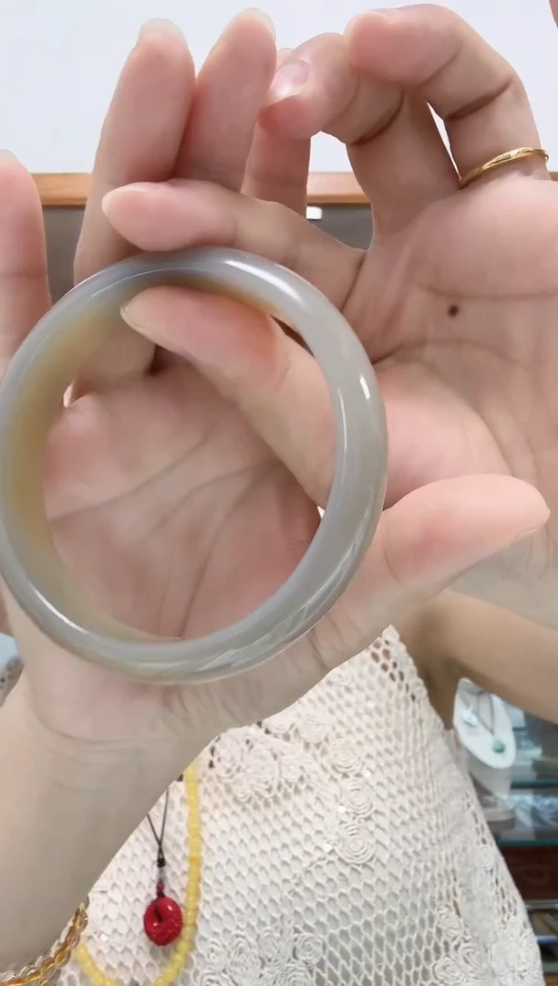 玛瑙/玉髓手镯未镶嵌@****@玉髓手镯64.5MM口径