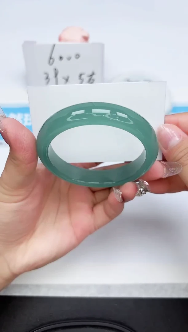 石英质玉手镯未镶嵌83-60.4