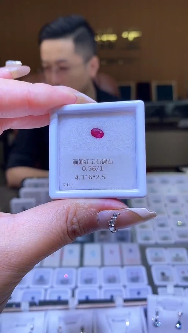 裸石红宝石天然红宝石裸石0.56ct
