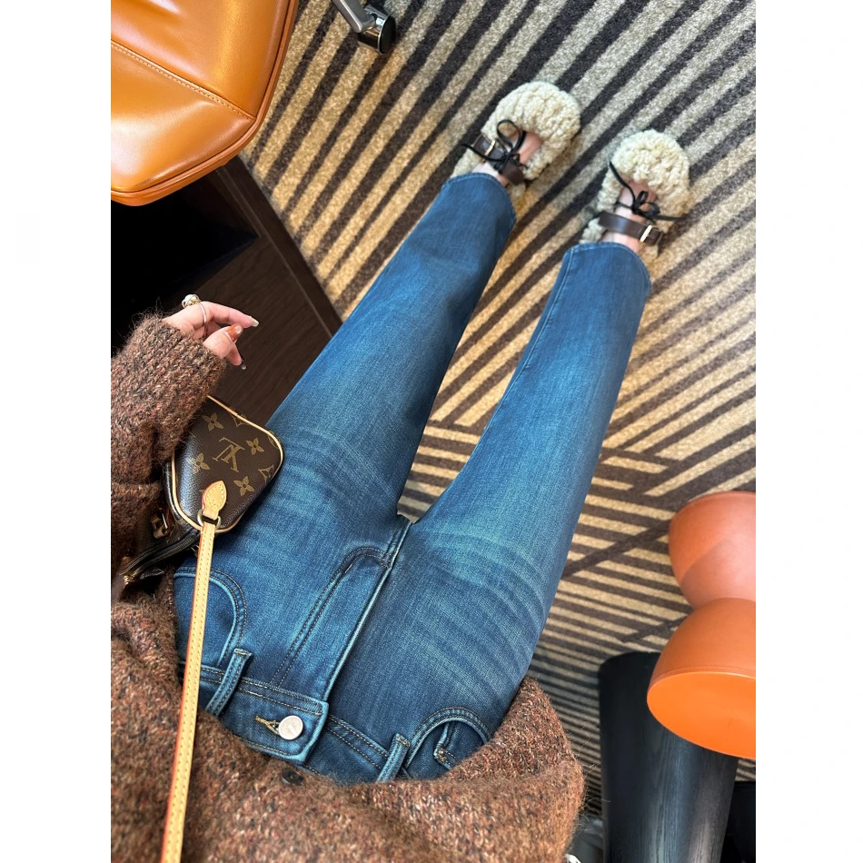 刺绣弹力加绒九分直筒牛仔裤女2025冬季新款小个子高腰显瘦烟管裤