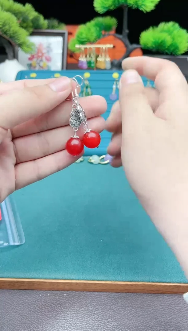 【闪购商品】玛瑙/玉髓耳钉银S925镶嵌534000