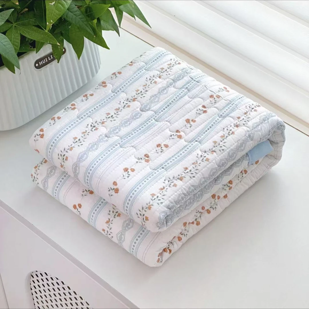 【北奈かわ会社】澳棉针织棉绗缝透气可机 四季床盖200*230 蓝色花藤