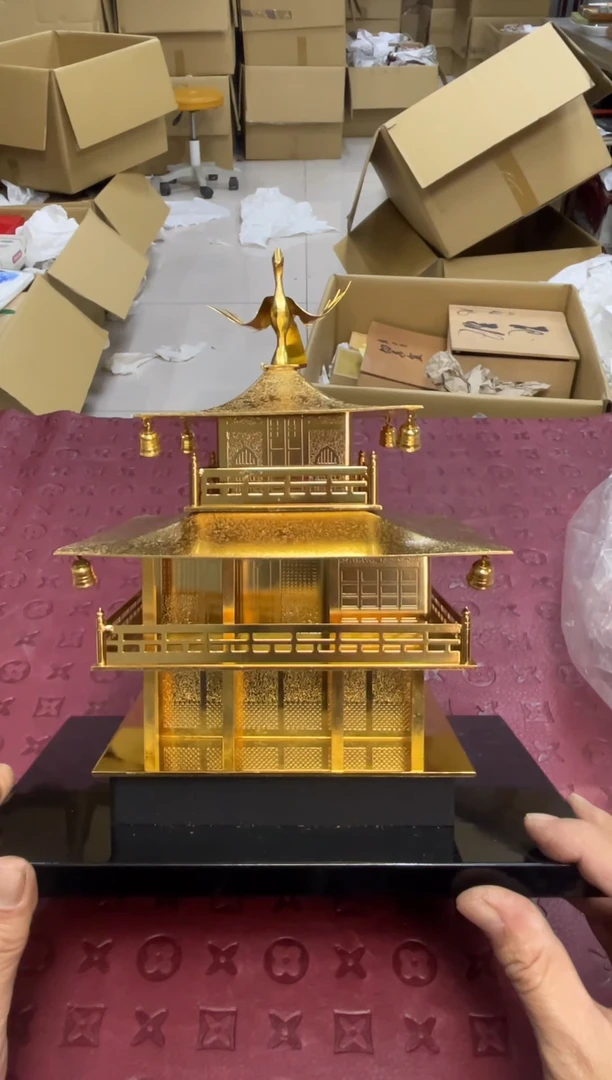 金属默认微瑕，no退no换，介意勿拍