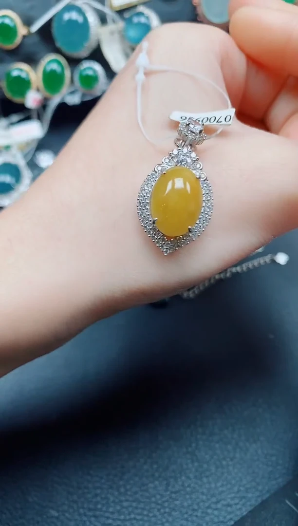 吊坠(赠链)银S925镶嵌翡翠翡翠