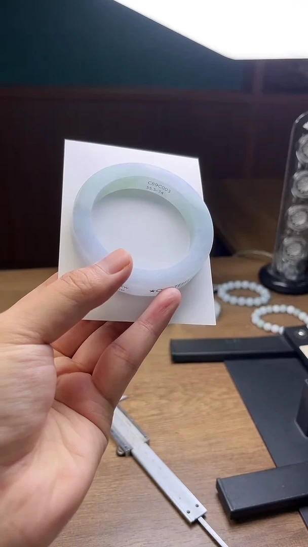 未镶嵌手镯定制翡翠自**生定制