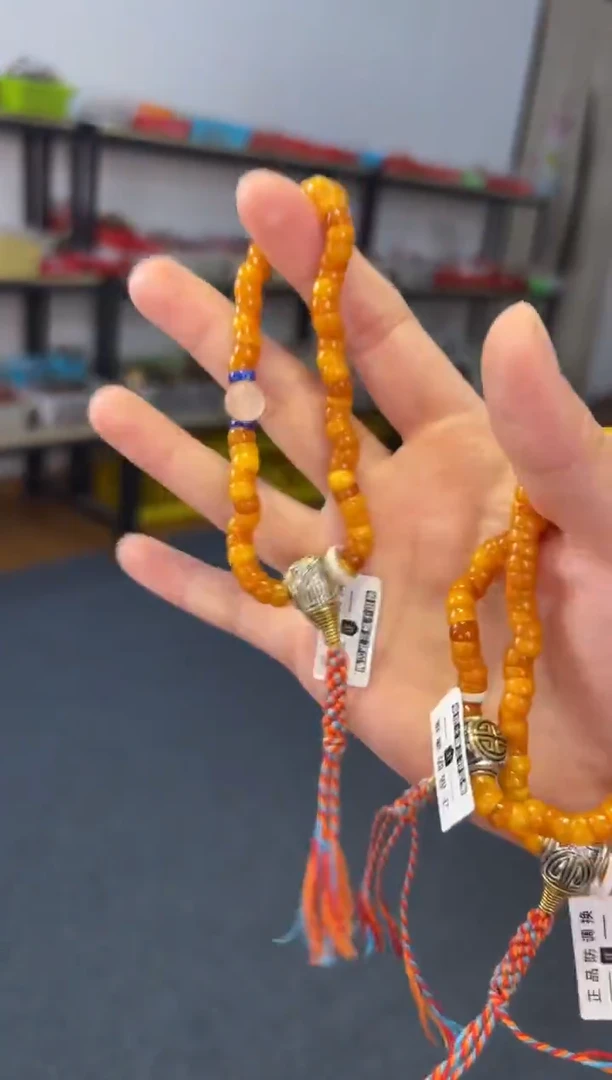 琥珀颈饰未镶嵌 蜜蜡大肠手持多样性发其一