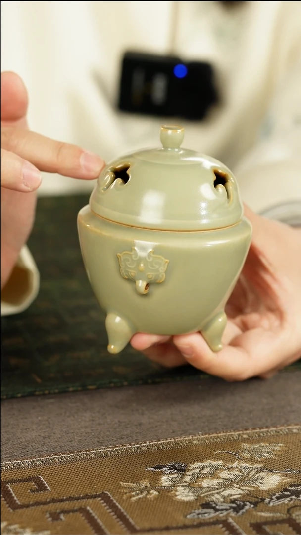 善窑厂汝窑粉青香炉