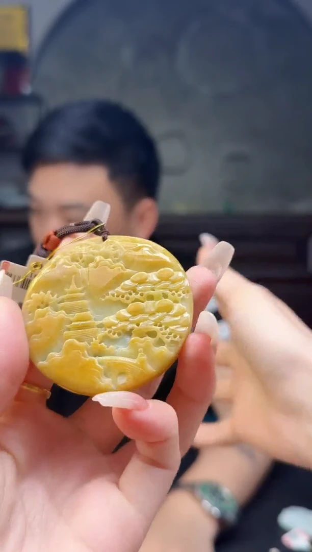 翡翠未镶嵌吊坠(不含链)74