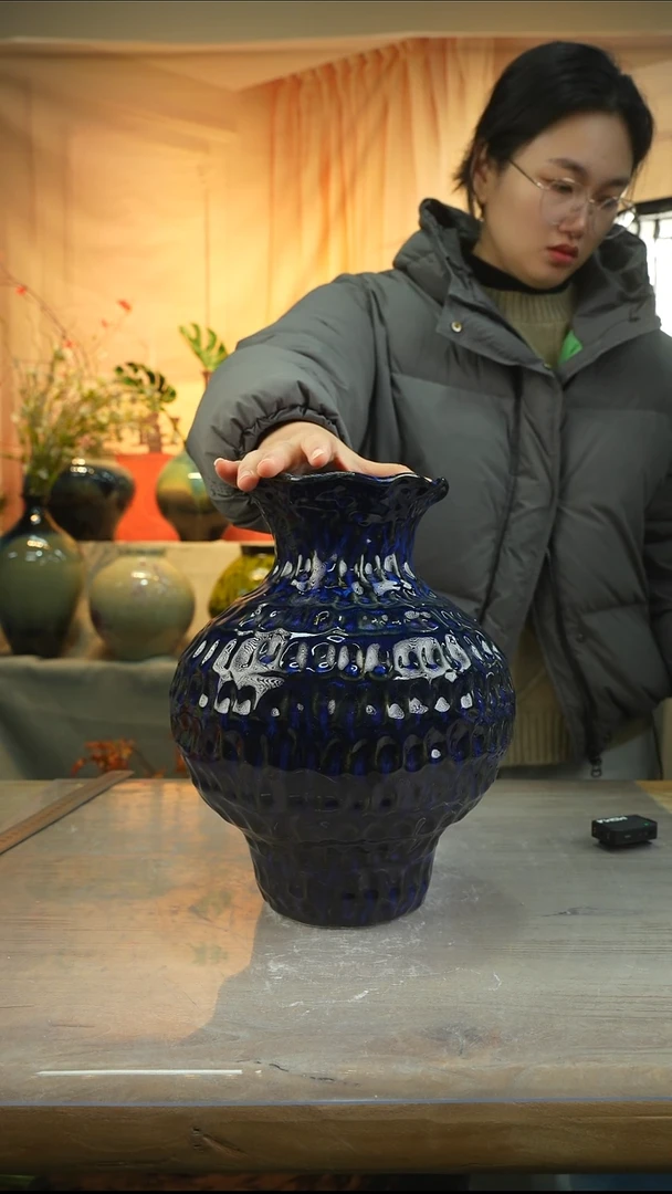 高度29口径14陶瓷花瓶