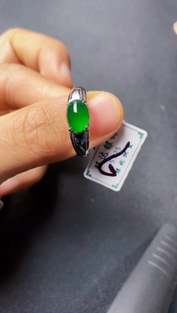 银S925镶嵌戒指翡翠111111111