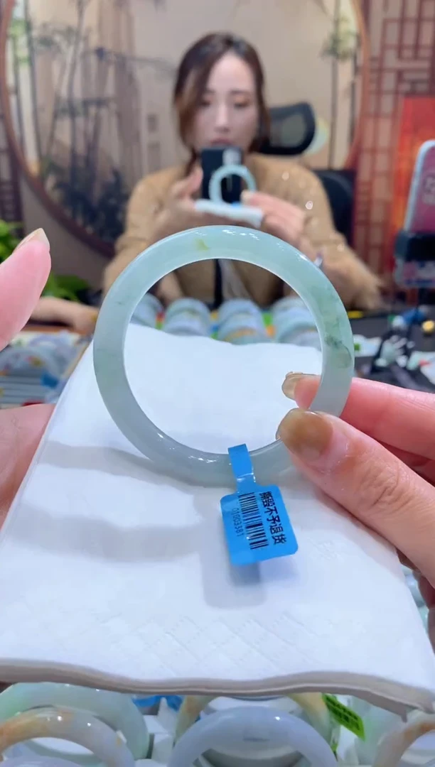 未镶嵌手镯翡翠000087807