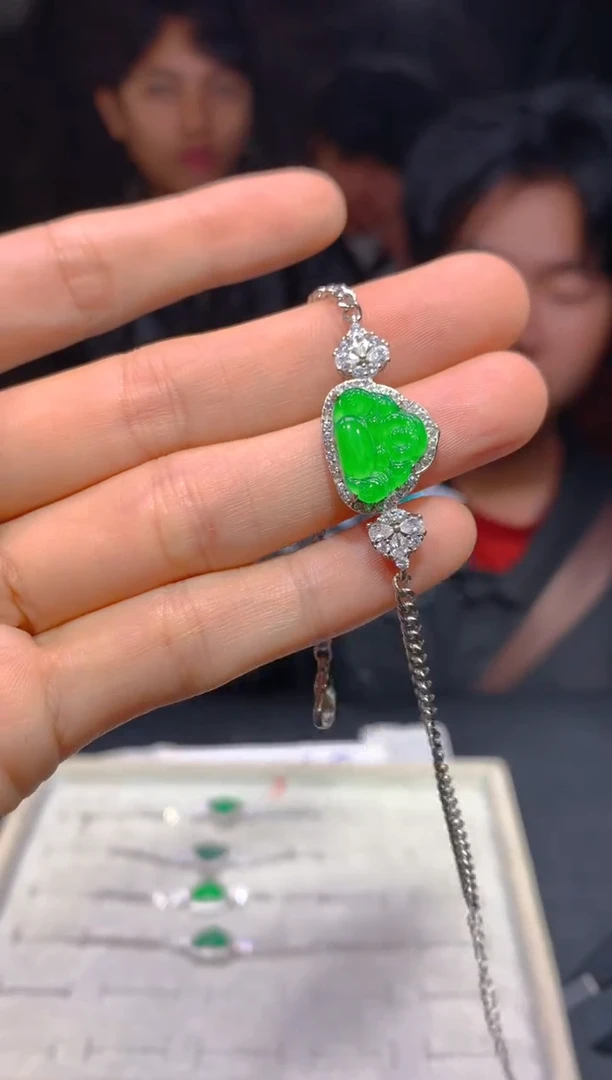 【闪购商品】定制翡翠未镶嵌55多样性发货（发其一）