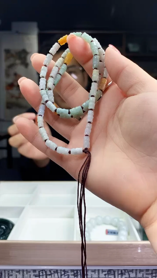 翡翠未镶嵌颈饰翡翠A货