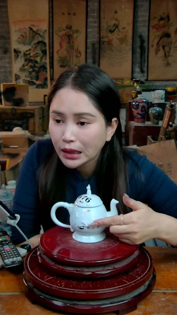 摆件陶景德镇陶瓷摆件兔子壶