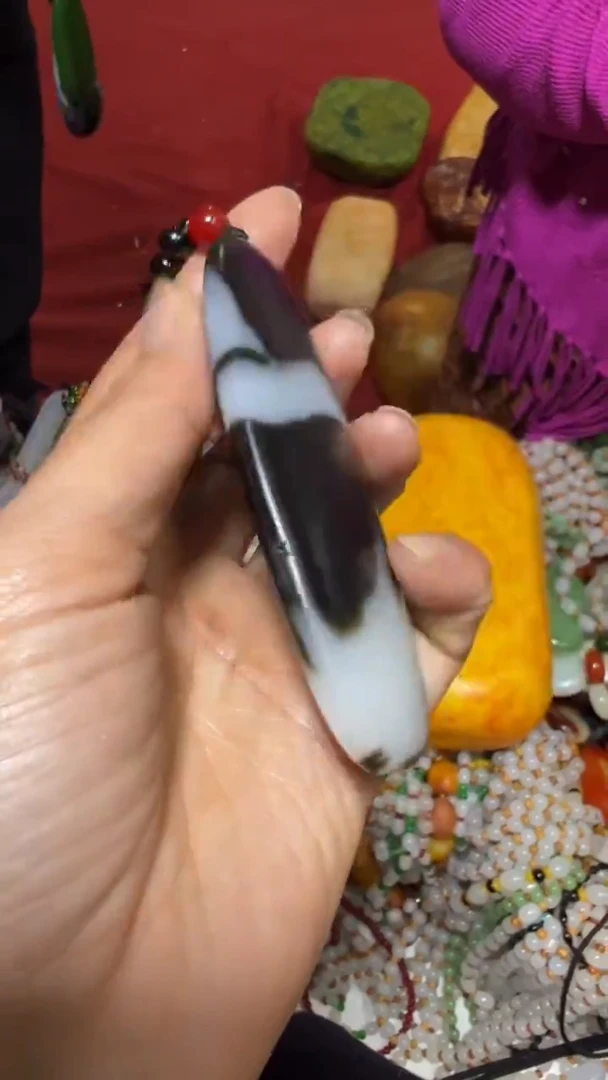 未镶嵌和田玉把件1