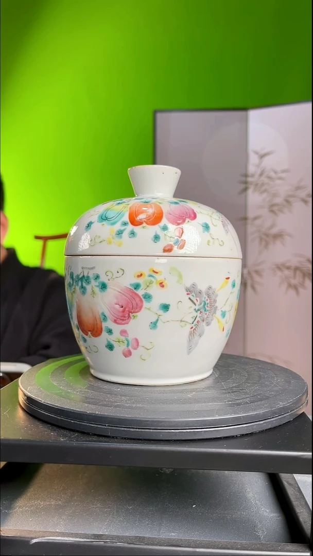 茶器潮**畔粉彩大号盖缸