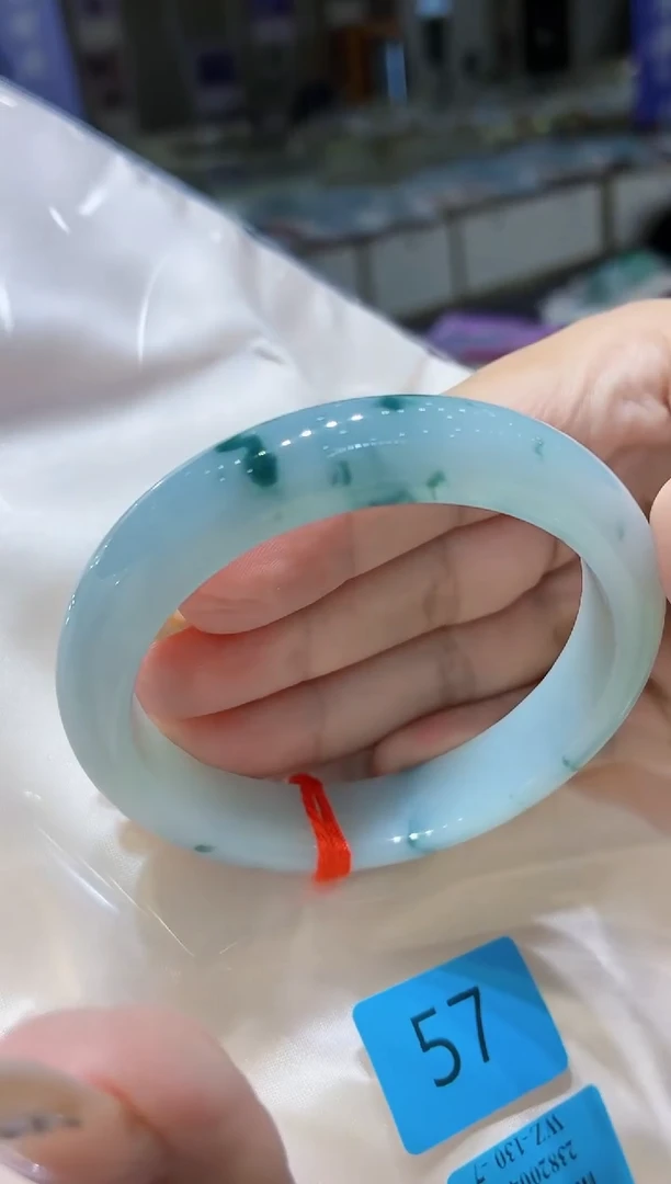 未镶嵌手镯翡翠翡翠手镯57