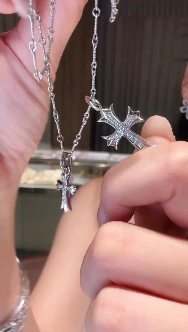 铂Pt950镶嵌项链钻石AY0272-PT-45