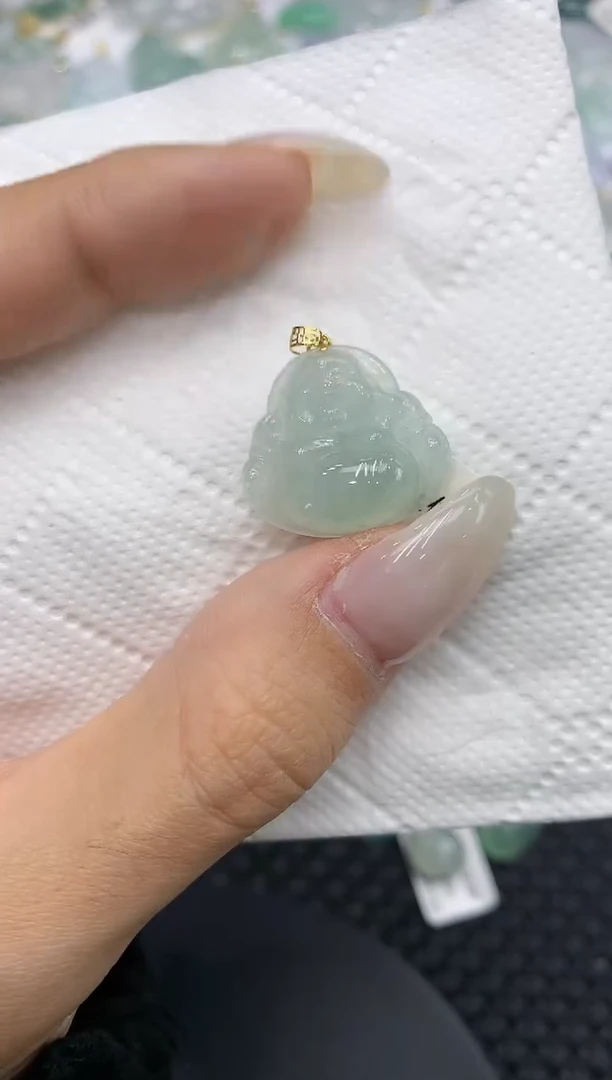 颈饰18K金镶嵌翡翠111111111111