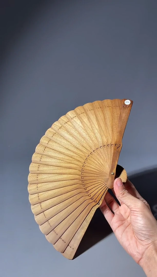其他楠木（金丝楠）君**n972号18cm小叶桢楠扇子