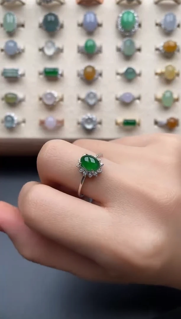 银S925镶嵌戒指翡翠一物一证一礼盒