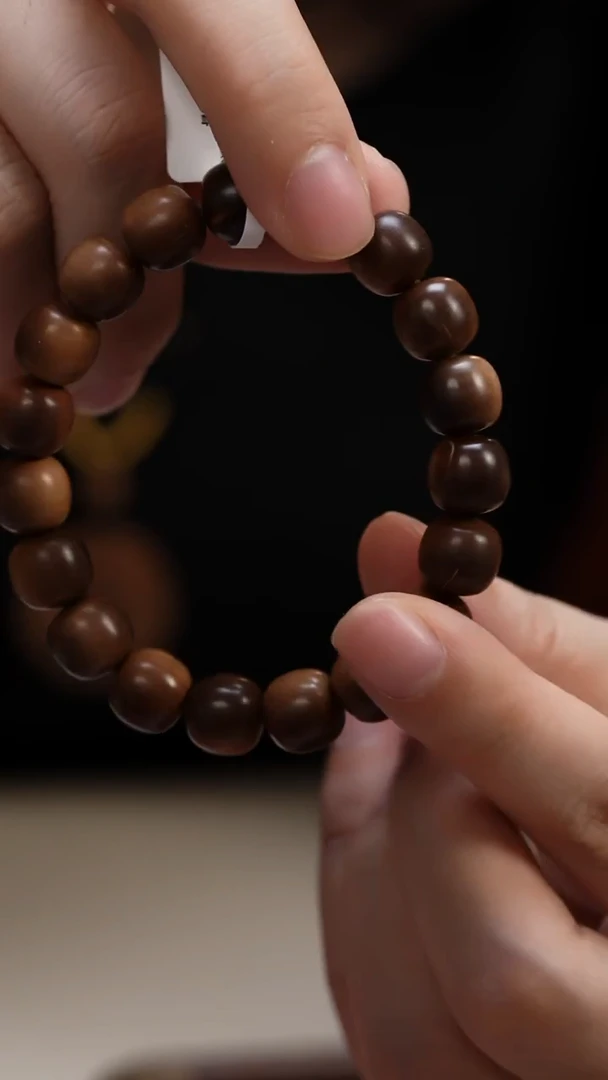 檀香木手串/手链老山檀香11*10老型单圈瑕疵