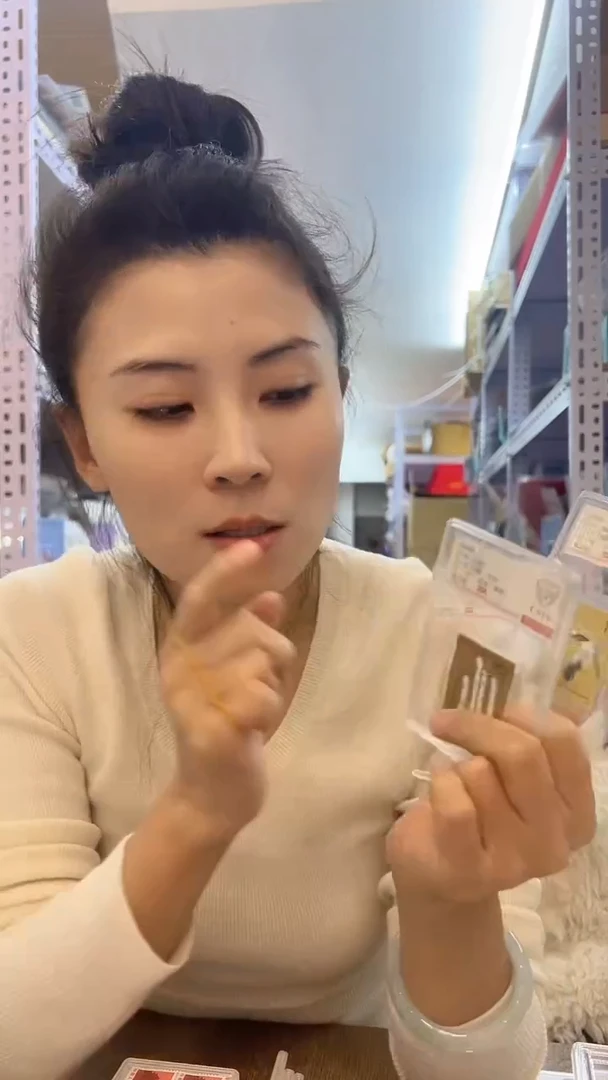 白鹤  套票 小盒