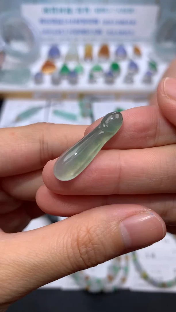 【闪购商品】定制翡翠未镶嵌模式推广期24小时鉴赏期