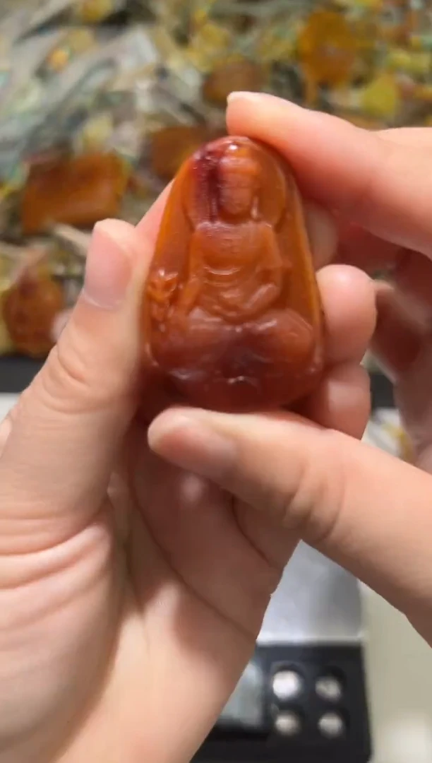 裸石琥珀未镶嵌琥珀蜜蜡吊坠