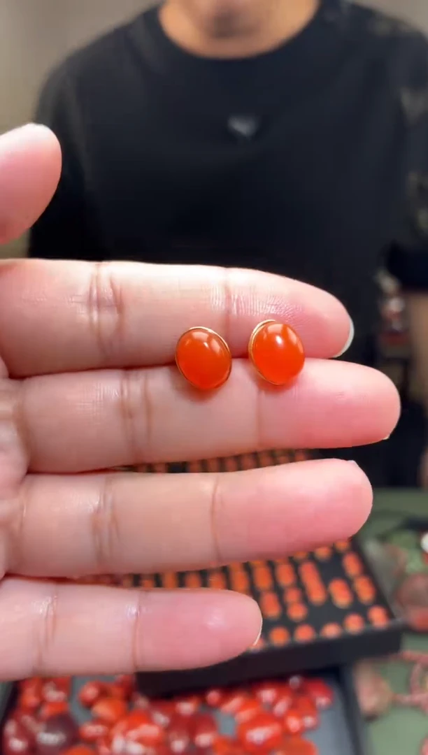 南红玛瑙银S925镶嵌耳饰一对 多样性发货