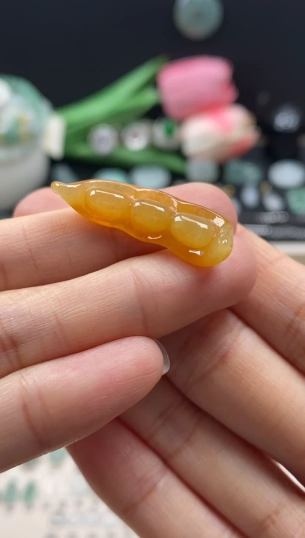 【闪购商品】翡翠颈饰未镶嵌翡翠冰黄福豆