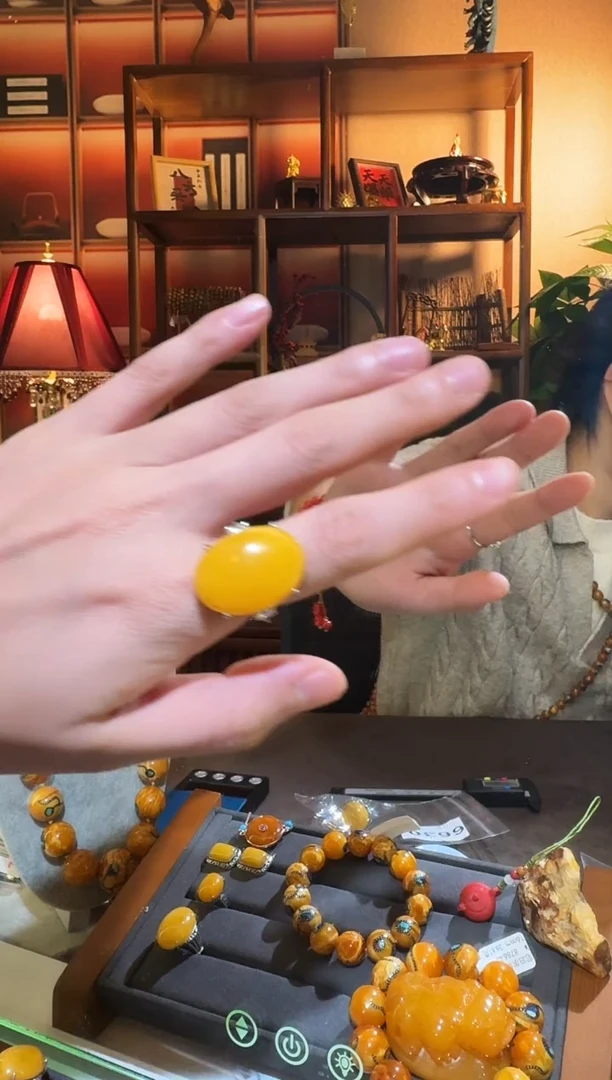 蜜蜡颈饰银S925镶嵌7859天然蜜蜡珠宝奇石