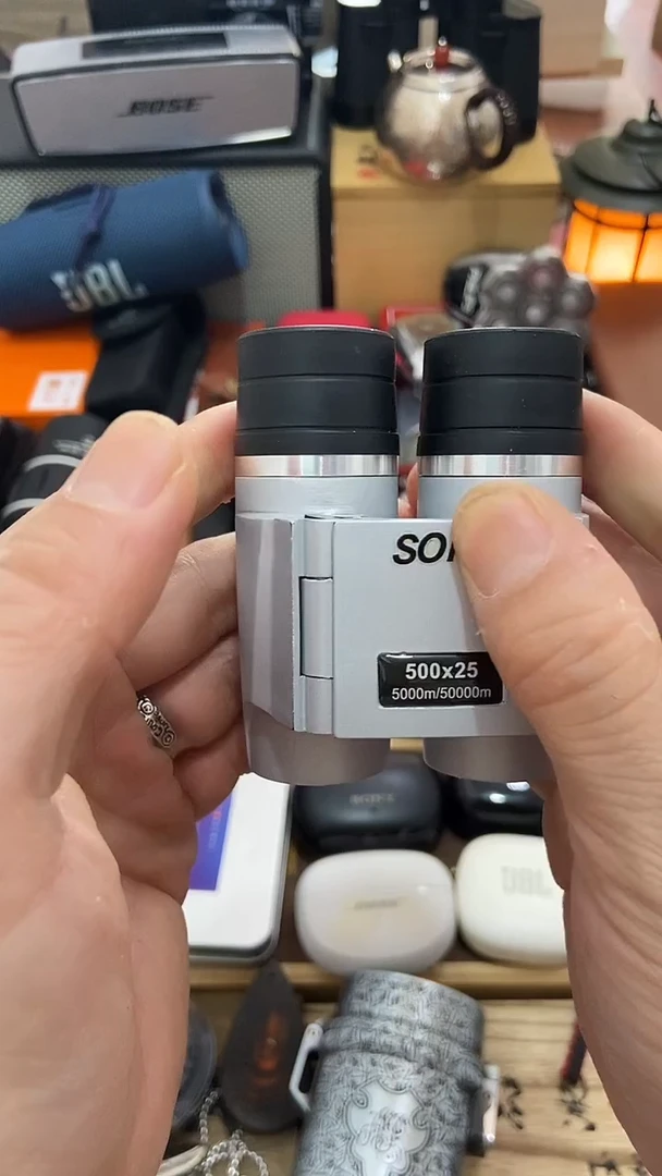 瓷片闪购商品  如图所示