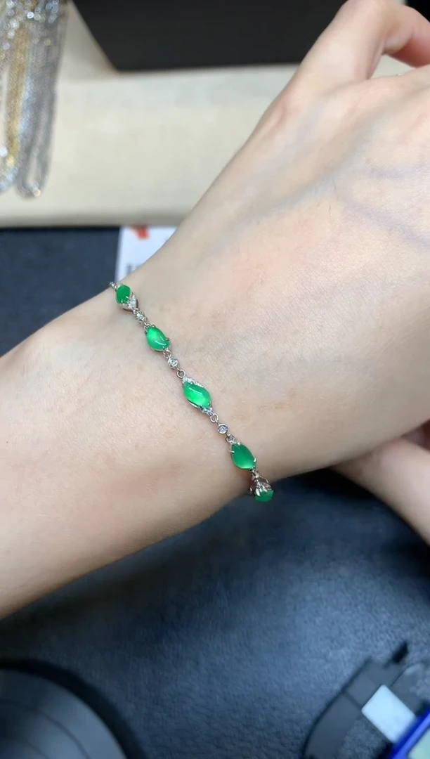 18K金镶嵌手链翡翠【无鉴赏期