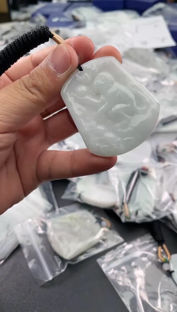 颈饰未镶嵌翡翠25/11/22/.410