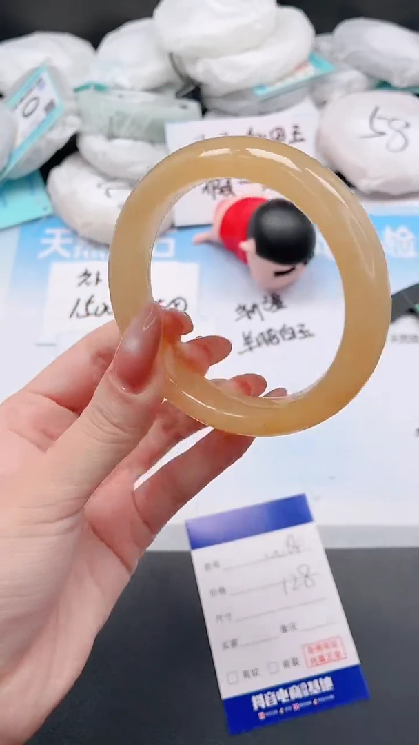 未镶嵌手镯石英质玉3W64-59